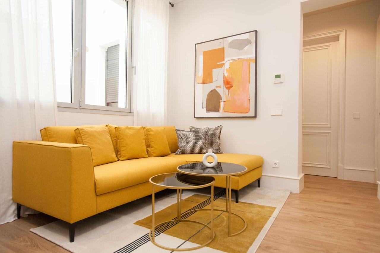 Isg Apartments Cedaceros 12 Sevilla Exterior foto