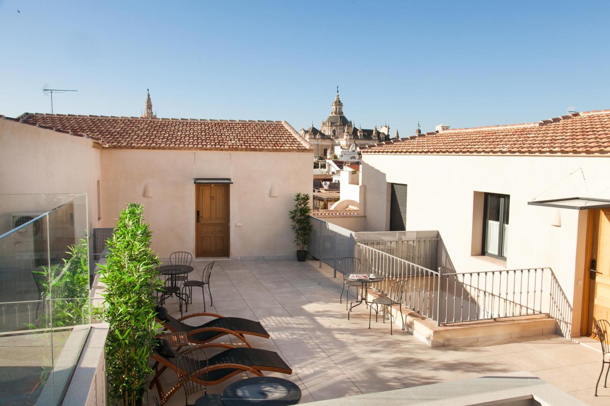 Isg Apartments Cedaceros 12 Sevilla Exterior foto